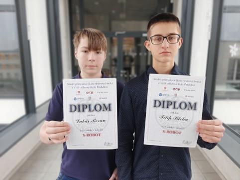 Úspěch v soutěži S-Robot – obrázek 1